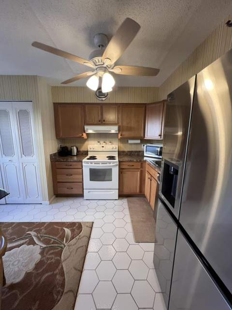 14575 Bonaire Boulevard #208, Delray Beach FL - photo 22 of 31