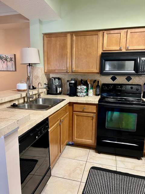 2309 Myrtlewood Circle #2309, Palm Beach Gardens FL - photo 15 of 36