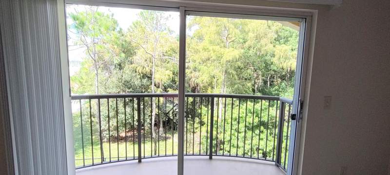 2 bedroom Condominium at 1000 Crestwood Court #1008, Grand View At Crestwood Condo, Royal Palm Beach — photo 4