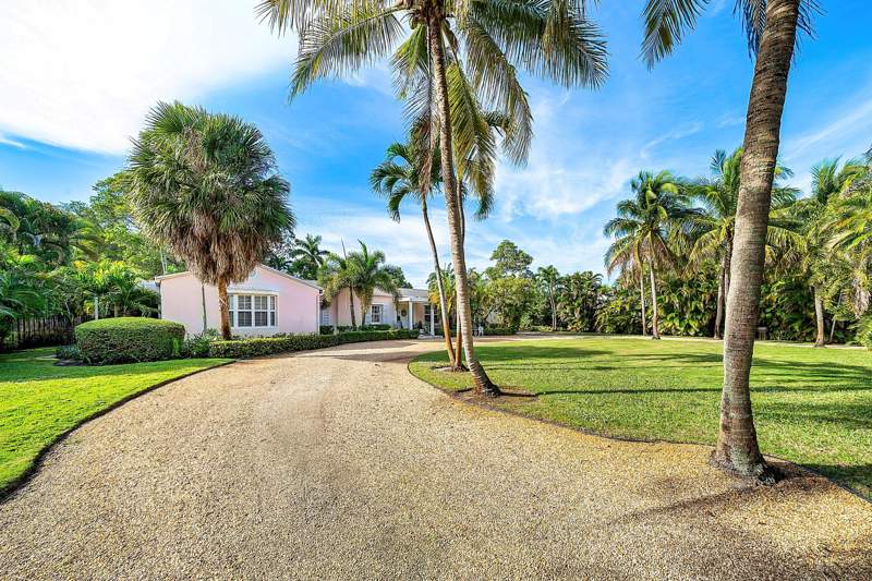 4 bedroom Single Family Residence at 1202 N Swinton Avenue, Pineridge Heights Delray, Delray Beach — photo 3
