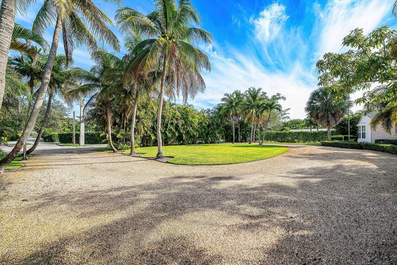 4 bedroom Single Family Residence at 1202 N Swinton Avenue, Pineridge Heights Delray, Delray Beach — photo 5