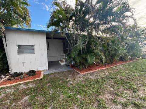 4912 NW 3rd Ave, Lot 940, Deerfield Beach FL - photo 6 of 38