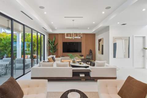 450 NE Spanish Court, Boca Raton FL - photo 8 of 32