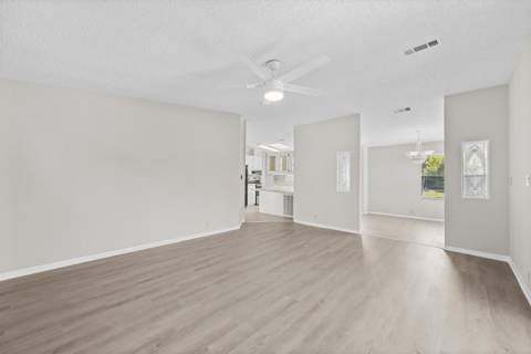 8530 Leadtree Court, Port St. Lucie FL - photo 11 of 25