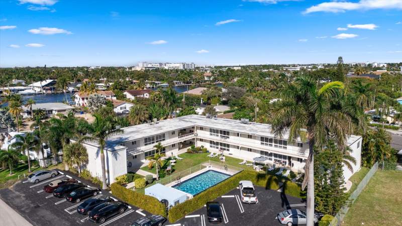 1 bedroom Co-Ownership at 3205 SE 7th Street #206, Fairbanks Manor Co-Op, Pompano Beach — photo 3