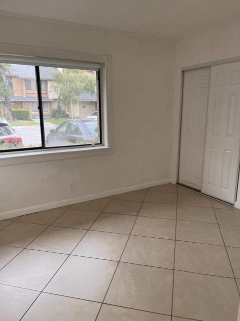 208 Wimbledon Lake Drive #208, Plantation FL - photo 8 of 17