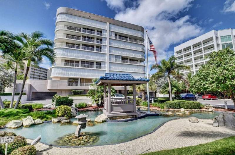 3 bedroom Condominium at 3210 S Ocean Boulevard #704, Villa Costa Condo, Highland Beach — photo 2