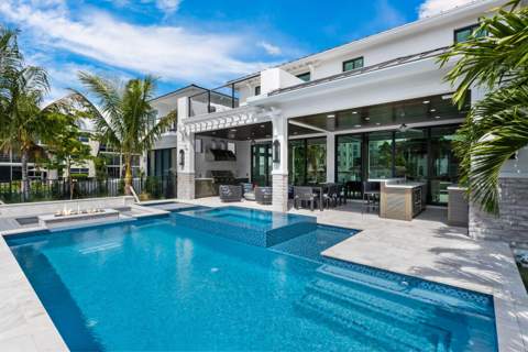 319 Coconut Isle Drive #2, Fort Lauderdale FL - photo 15 of 33