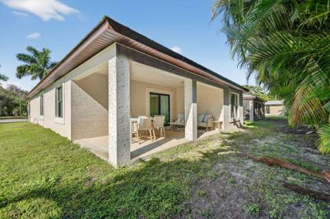 73 Las Casitas Court, Fort Pierce FL - photo 17 of 52