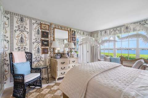 2170 Ibis Isle Road #3, Palm Beach FL - photo 8 of 12