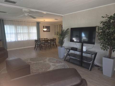 7871 SE Shenandoah Drive, Hobe Sound FL - photo 12 of 45