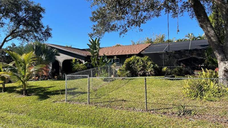3 bedroom Single Family Residence at 798 NW Selvitz Road, Port St Lucie-Section 25, Port St. Lucie — photo 3