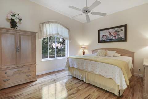 8216 Cypress Point Road, West Palm Beach FL - photo 14 of 62
