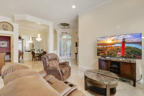 8216 Cypress Point Road, West Palm Beach FL - photo 22 of 62