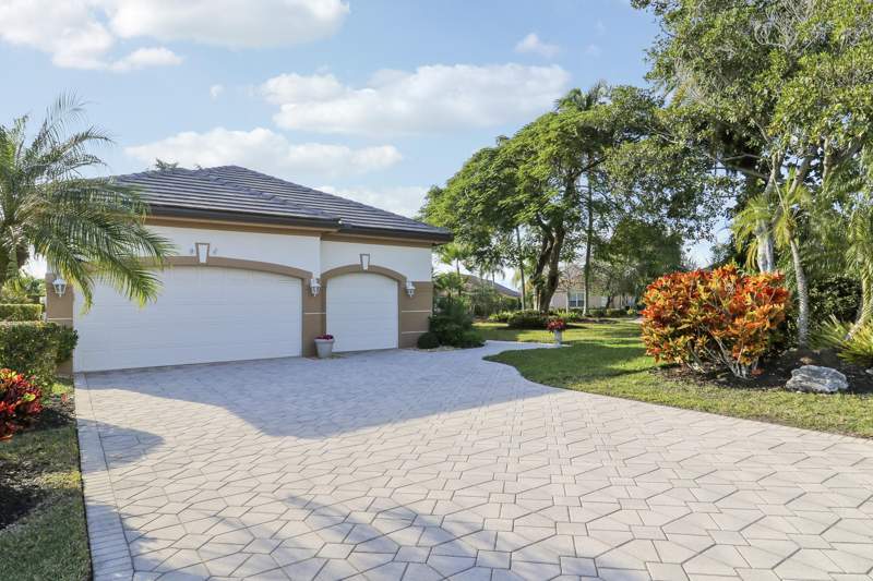 4 bedroom Single Family Residence at 8216 Cypress Point Road, Ironhorse Par C Repl 1, West Palm Beach — photo 4