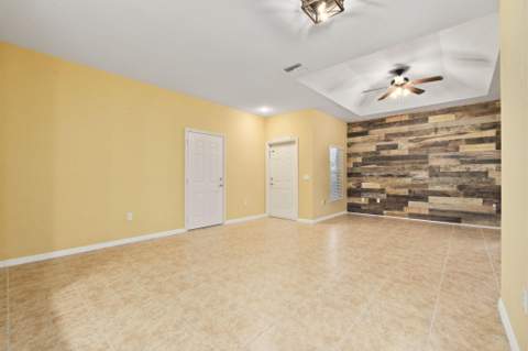 1863 S Dovetail Drive #B1, Fort Pierce FL - photo 6 of 31