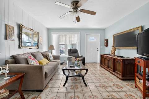 2105 Worthington Road, West Palm Beach FL - photo 10 of 25