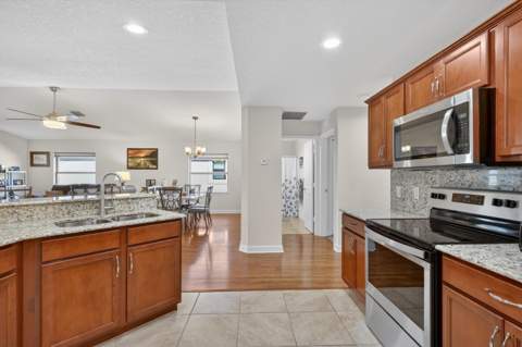 3 Los Gatos Lane, Port St. Lucie FL - photo 13 of 51