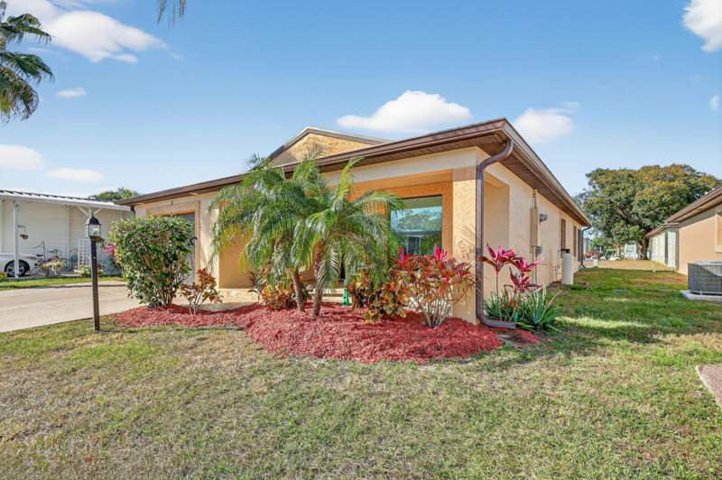 2 bedroom Single Family Residence at 3 Los Gatos Lane, Spanish Lakes One, Port St. Lucie — photo 3