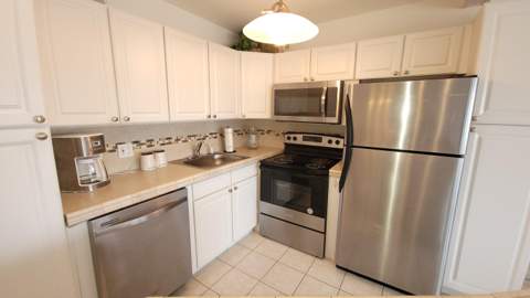 405 Southampton A, West Palm Beach FL - photo 8 of 55