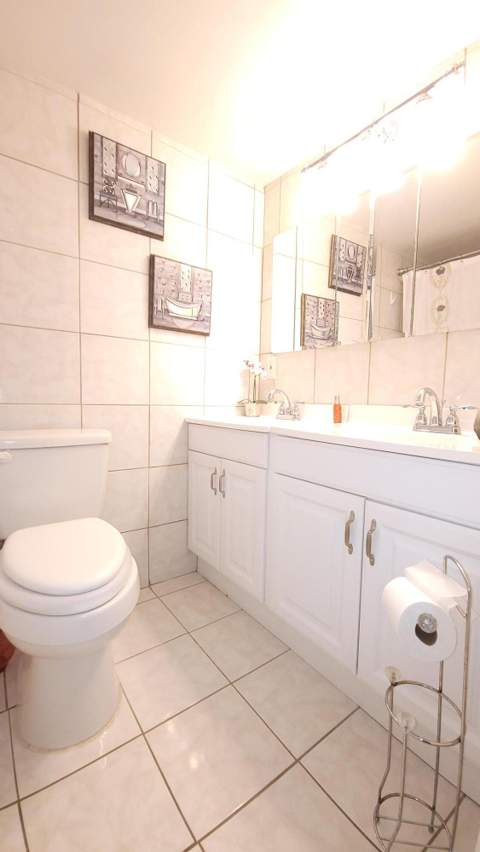 405 Southampton A, West Palm Beach FL - photo 17 of 55