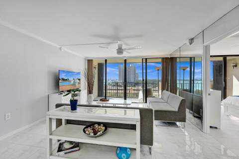 5600 N Flagler Drive #805, West Palm Beach FL - photo 13 of 37