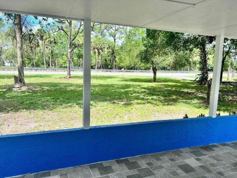 3 bedroom Single Family Residence at 2410 S Brocksmith Road, McNurlen Farms Subdivision, Fort Pierce — photo 4