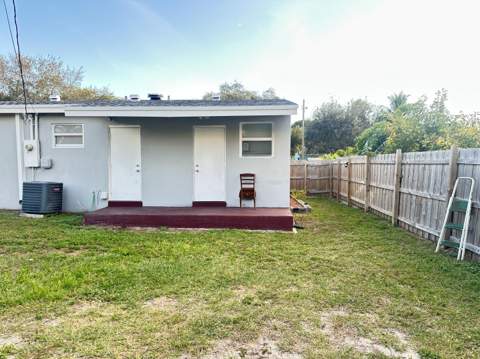 725 58th Street, West Palm Beach FL - photo 9 of 14