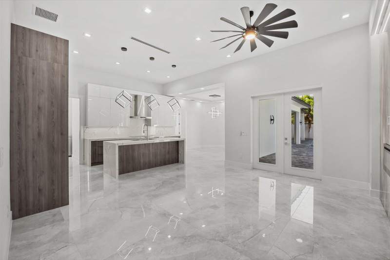 4 bedroom Single Family Residence at 3291 SE West Snow Road, Port St Lucie Section 39, Port St. Lucie — photo 4