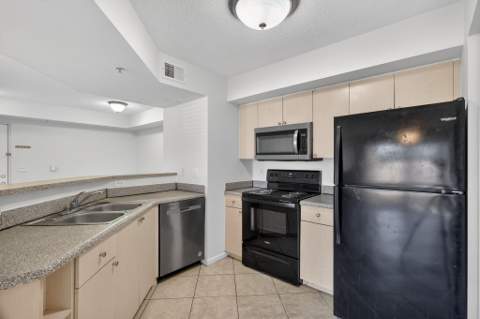 3662 NW Adriatic Lane, Jensen Beach FL - photo 11 of 32