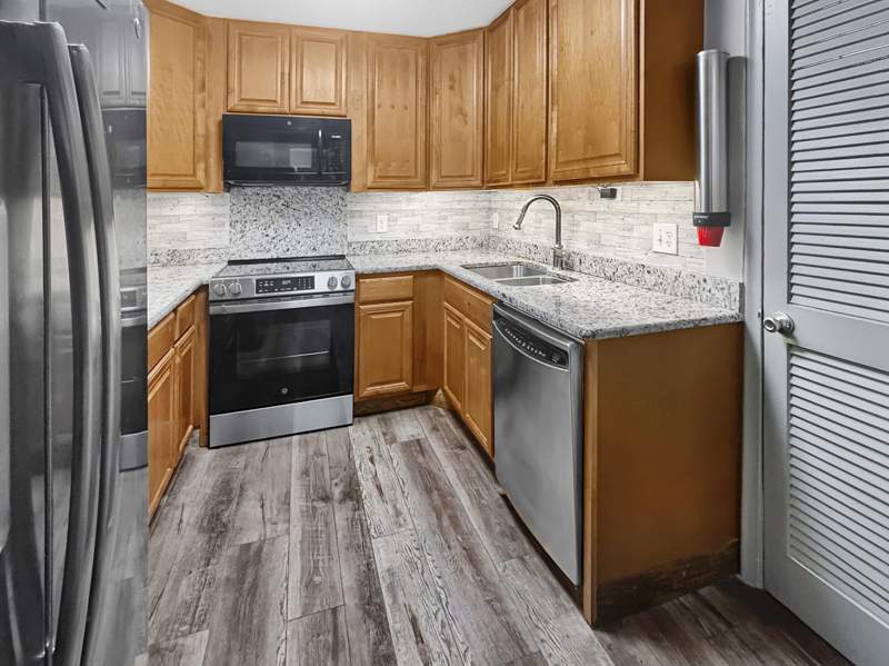 3 bedroom Townhouse at 4208 N Landar Drive, Countryside Townhomes 3, Lake Worth — photo 3