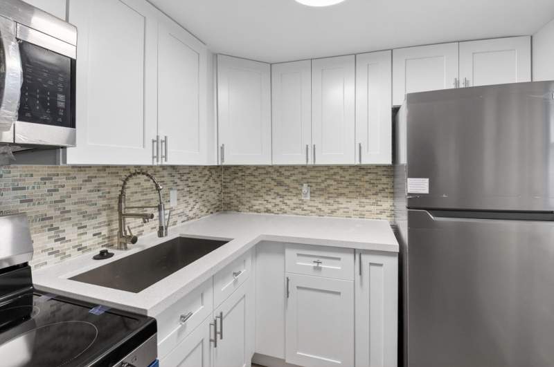 1 bedroom Condominium at 2213 NE 1st Court #204, Village Royale Condo 4, Boynton Beach — photo 4