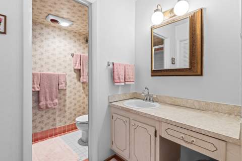 1237 Hillsboro Mile #101, Hillsboro Beach FL - photo 10 of 22