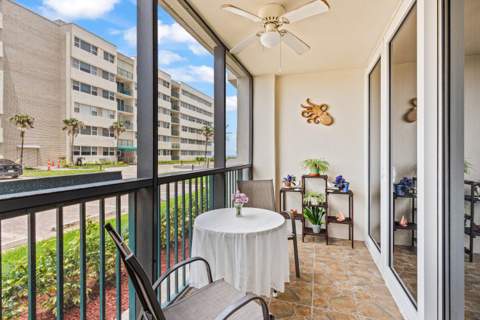1237 Hillsboro Mile #101, Hillsboro Beach FL - photo 14 of 22