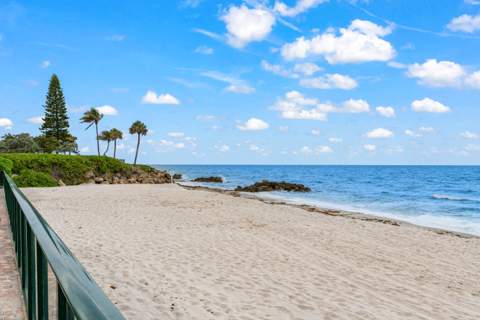 1237 Hillsboro Mile #101, Hillsboro Beach FL - photo 18 of 22