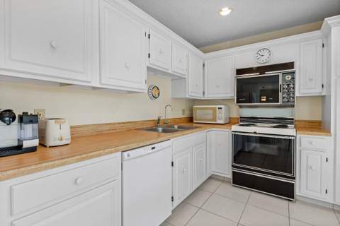 4665 Kittiwake Court #Kingfisher N, Boynton Beach FL - photo 11 of 40