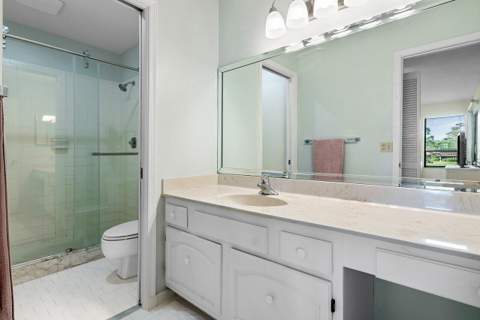 4665 Kittiwake Court #Kingfisher N, Boynton Beach FL - photo 16 of 40