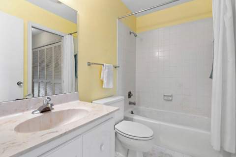 4665 Kittiwake Court #Kingfisher N, Boynton Beach FL - photo 18 of 40