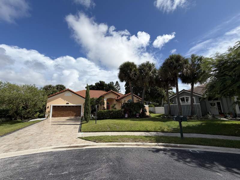 4 bedroom Single Family Residence at 9050 Cypress Hollow Drive, Cypress Hollow, Palm Beach Gardens — photo 3