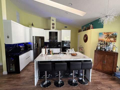 9050 Cypress Hollow Drive, Palm Beach Gardens FL - photo 8 of 58