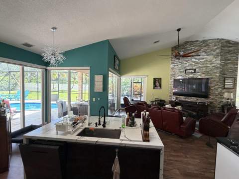 9050 Cypress Hollow Drive, Palm Beach Gardens FL - photo 16 of 58
