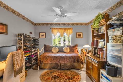 1012 Green Pine Boulevard #H2, West Palm Beach FL - photo 11 of 36