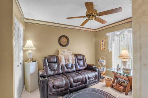 1012 Green Pine Boulevard #H2, West Palm Beach FL - photo 8 of 36