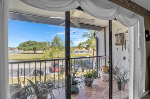 1012 Green Pine Boulevard #H2, West Palm Beach FL - photo 18 of 36