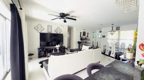 230 NE 25th Street, Pompano Beach FL - photo 7 of 66