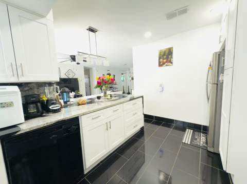 230 NE 25th Street, Pompano Beach FL - photo 13 of 66