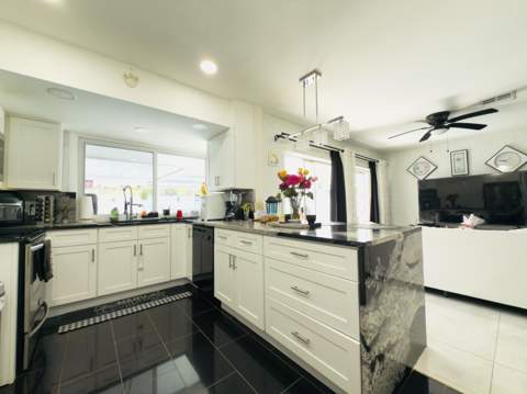 230 NE 25th Street, Pompano Beach FL - photo 14 of 66