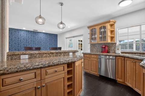 736 NE 34th Court, Oakland Park FL - photo 18 of 51