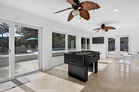 736 NE 34th Court, Oakland Park FL - photo 12 of 51