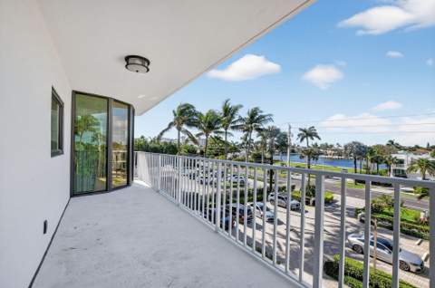 2917 S Ocean Boulevard #205, Highland Beach FL - photo 21 of 61